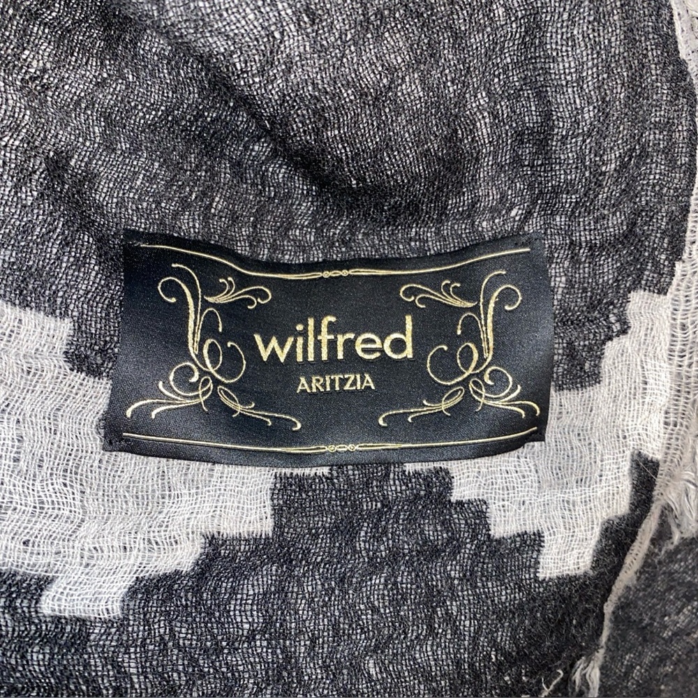Aritzia Wilfred Reversable Wool Blanket Scarf Black Gray Diamond Mosaic - Picture 3 of 8